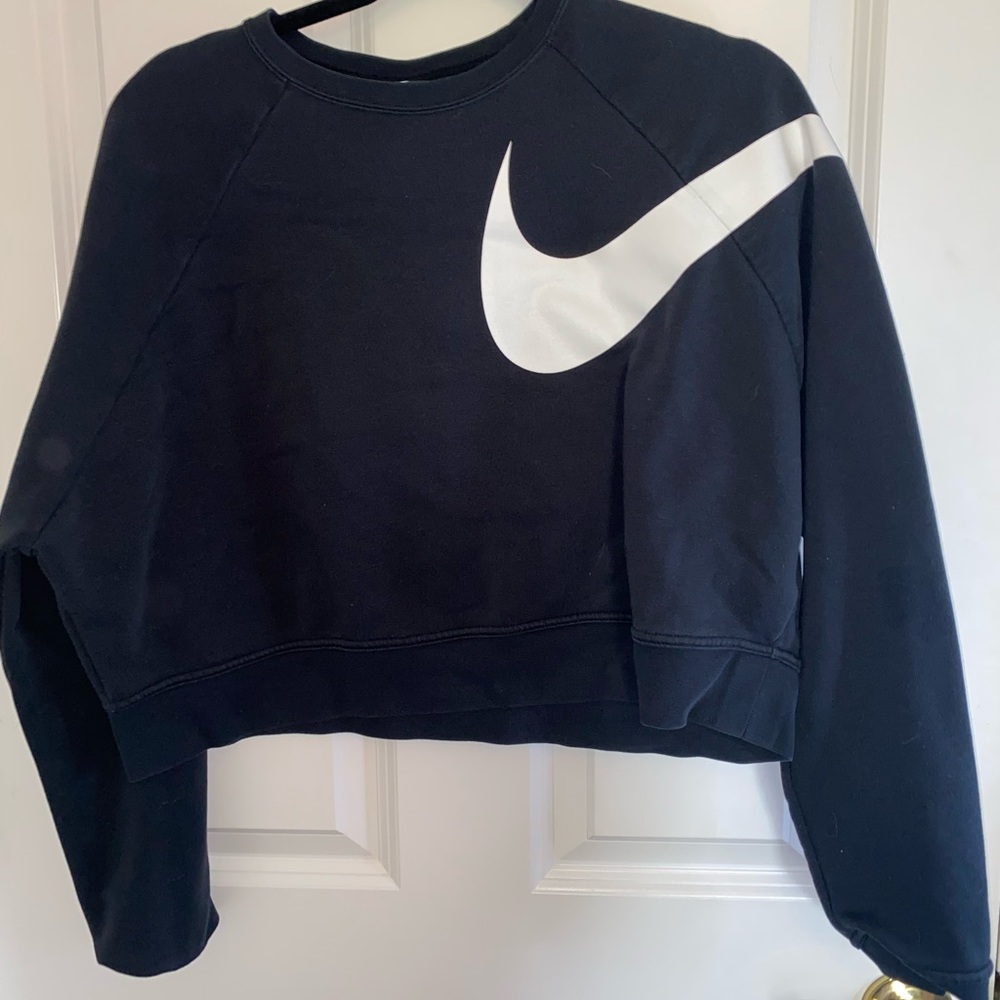 Nike crop long sleeve